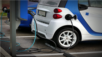 新能源汽车津贴向龙头企业集中 行业优胜劣汰加速